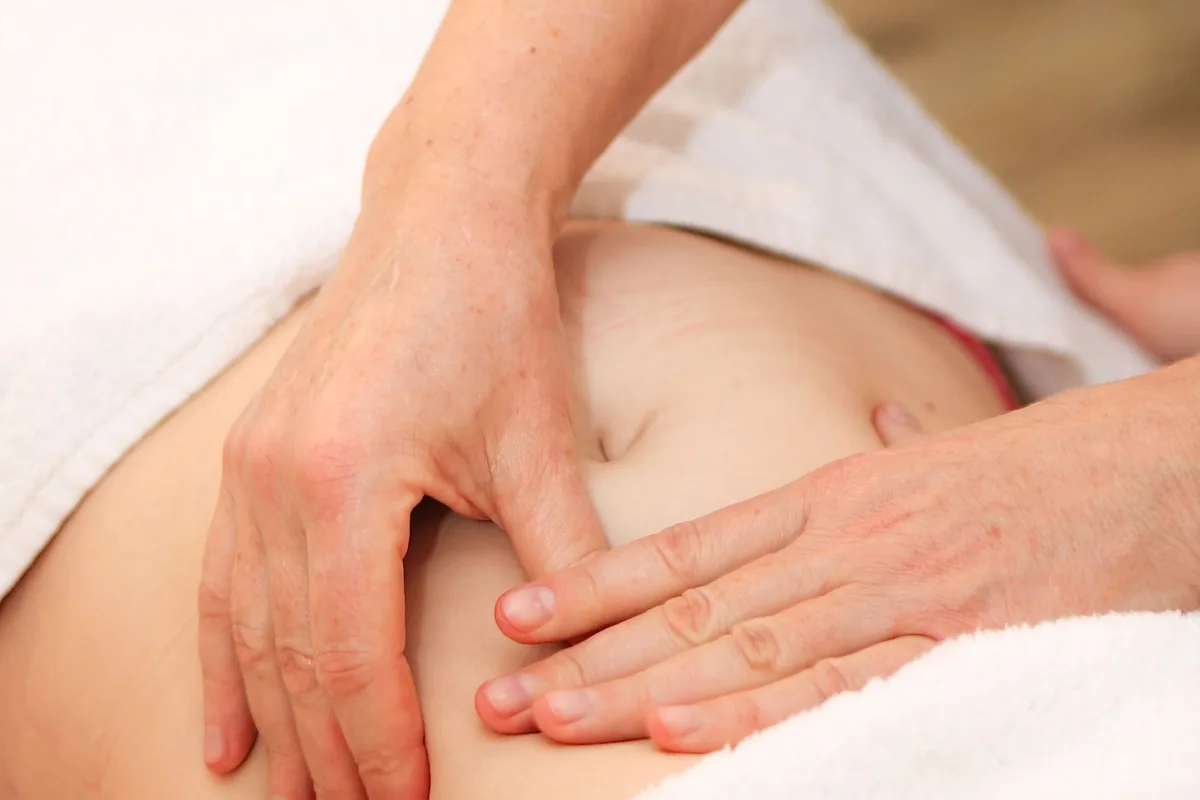 Trabajo manual abdominal respetuoso para formacion en Chi Nei Tsang